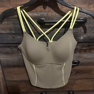 Like new Victoria Secret workout tank